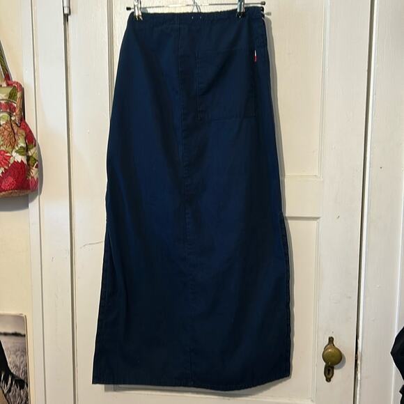 Vintage 90’s/Y2K Tommy Jeans cotton rip stop logo ribbon navy maxi skirt. Size 9 - Picture 2 of 8